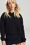 GIRLIE CROPPED HOODIE